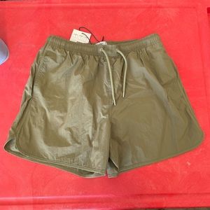 Zara shorts 15”